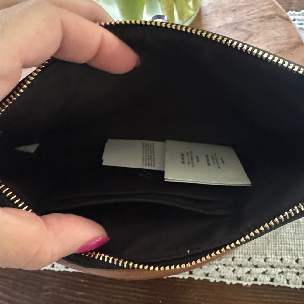 NWT Coach Dark Brown Zip Wristlet - Picture 3 of 4